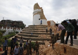635655540346582367-AP-APTOPIX-Nepal-Earthquake