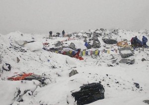 635655686775021308-AP-Nepal-Earthquake-Avalanche