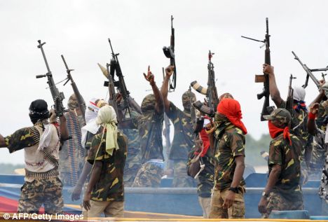 Pipeline contract: Niger Delta militants at war