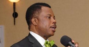 EFCC moves Obiano, ex-Anambra governor to Abuja for further questioning
