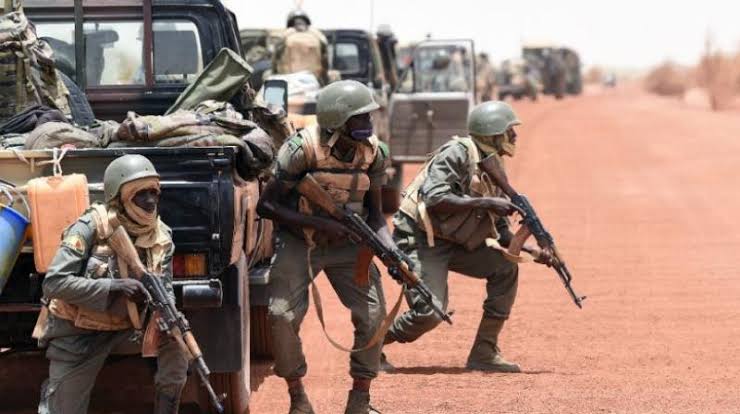 Troops arrest gunrunner, intercept over 2000 live ammunition in Kaduna