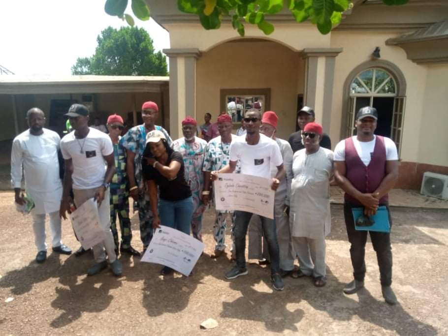 The awardees with some members of Igwe cabinet