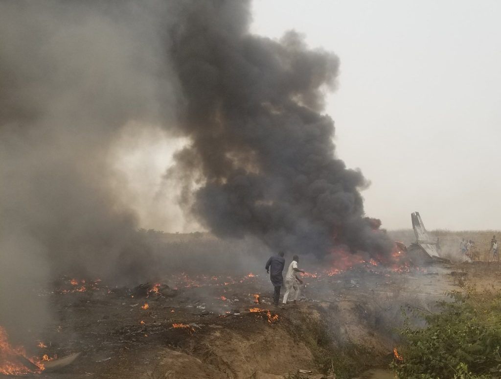 VIDEO: NAF Jet Crashes in Niger State 