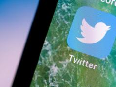 Twitter down for thousands of users worldwide