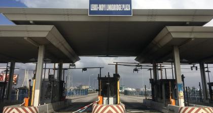 Toll gate