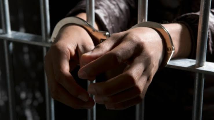 Illustration: Arrested person in detention