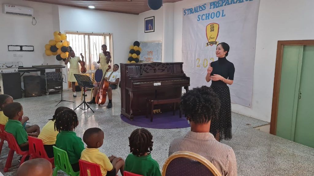 U.S. arts envoy thrills Nigerians in 11-day cultural diplomacy visit