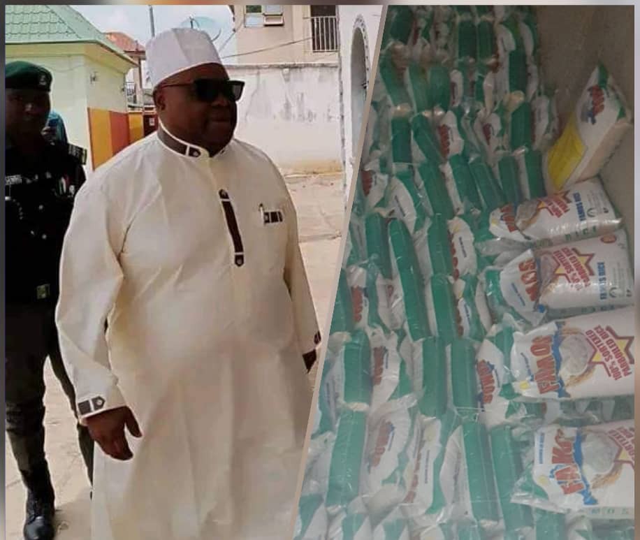 Ramadan 1443AH: Ademola Adeleke shares rice, beans to Osun indigents