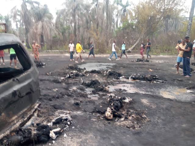 Manhunt on for suspects as 100 die in Nigeria refinery blast