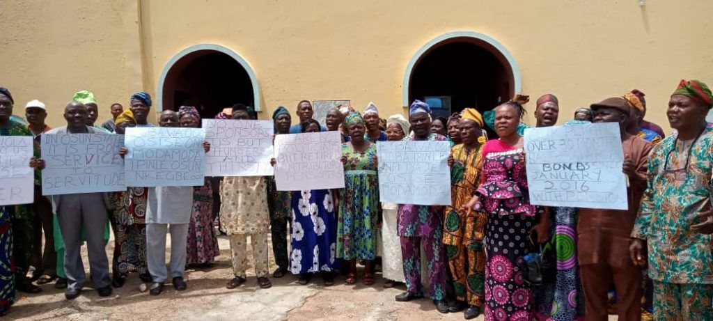 South West pensioners demand 33% pay rise