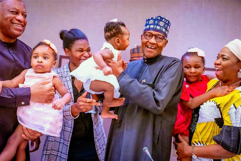 PHOTOS: Buhari meets Nigerians in Portugal 