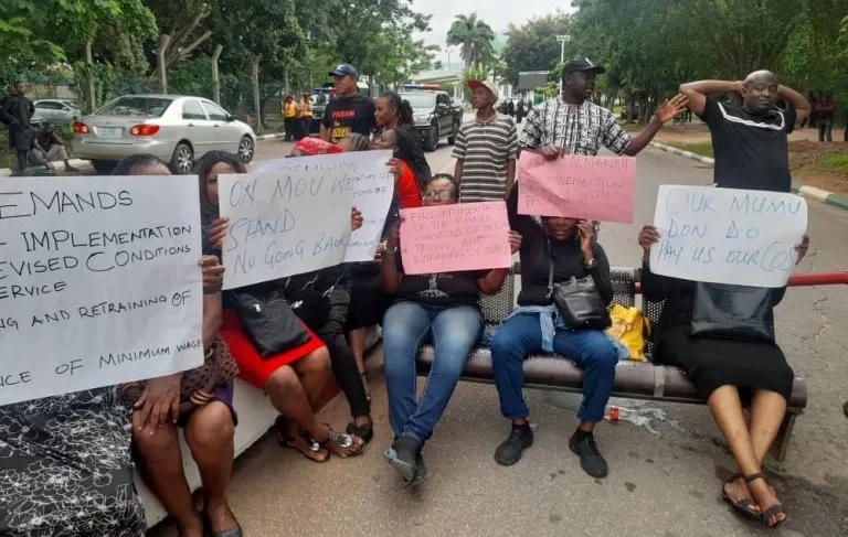 Workers make good threat, shut down N/Assembly over unpaid arrears