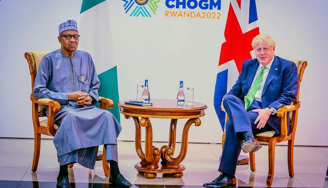 Buhari signs deal to allow UK deport immigrants to Nigeria