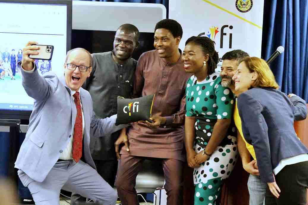 U.S. Consulate General Lagos inducts new Carrington Youth Fellows