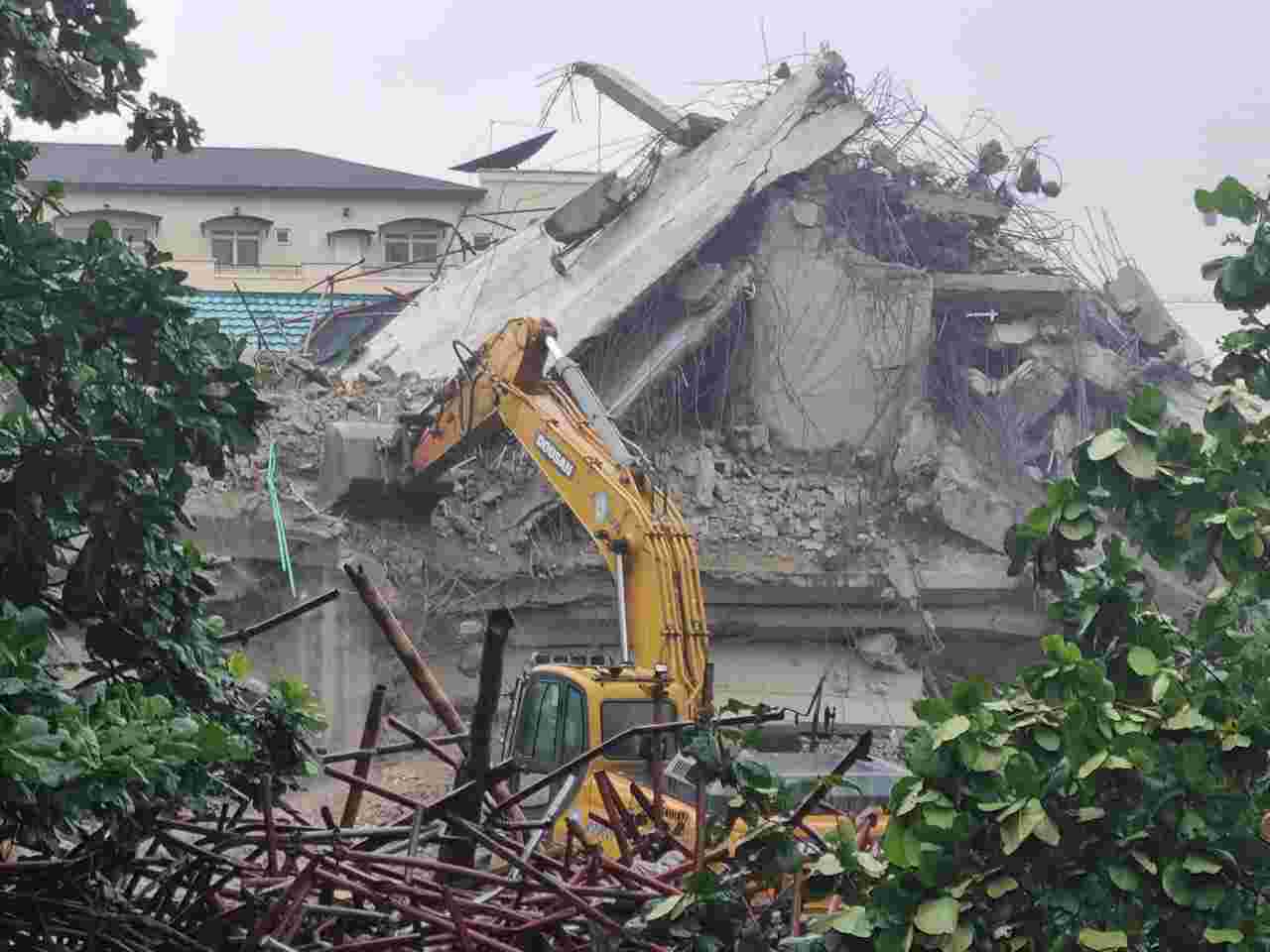 Death toll from Lagos building collapse rises to four