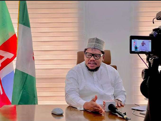 Adamu Garba wants Nigerian govt to honour Queen Elizabeth II by renaming UNN after her