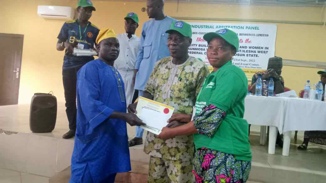 Osun lawmaker, Ayeni restates commitment to helping the less privileged