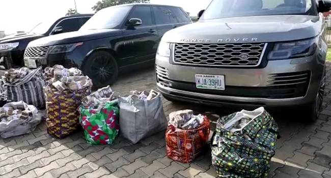 EFCC arrests Kogi assembly candidate with N326m, $610,500 cash