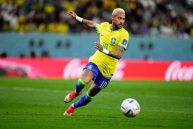 Spanish court clears Neymar, co-defendants of all charges in fraud case
