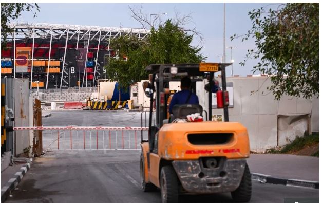 Workers begin dismantling Qatar’s temporary World Cup stadium