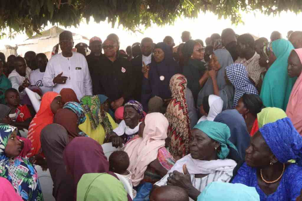Peter Obi marks New Year with IDPs