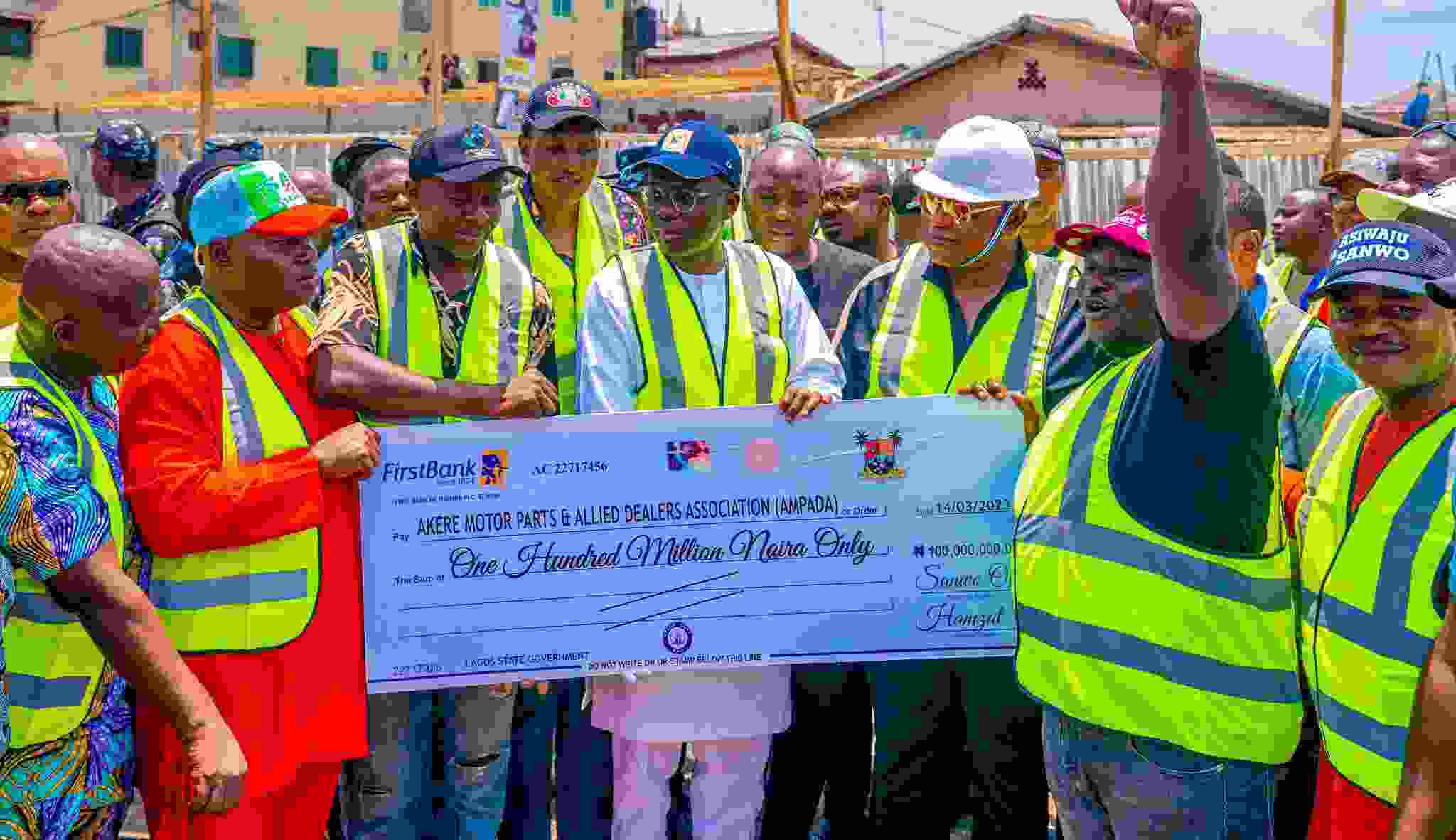 Sanwo-Olu donates N100m to victims of Lagos market fire, lays foundation for new market