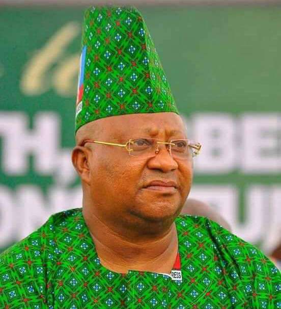 Tribute to Late Senator Isiaka Adetunji Adeleke, By Alhaji Kazeem Akinleye