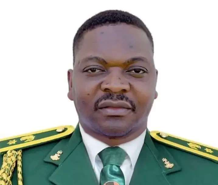 Col Nurudeen Alowonle Yusuf resumes duty as Bola Tinubu’s ADC