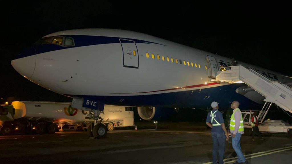 First batch of Nigerian evacuees from Egypt arrive Abuja
