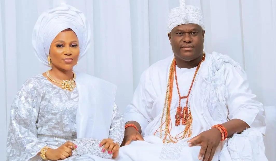 PHOTOS: Ooni unveils another wife, Olori Akinmuda