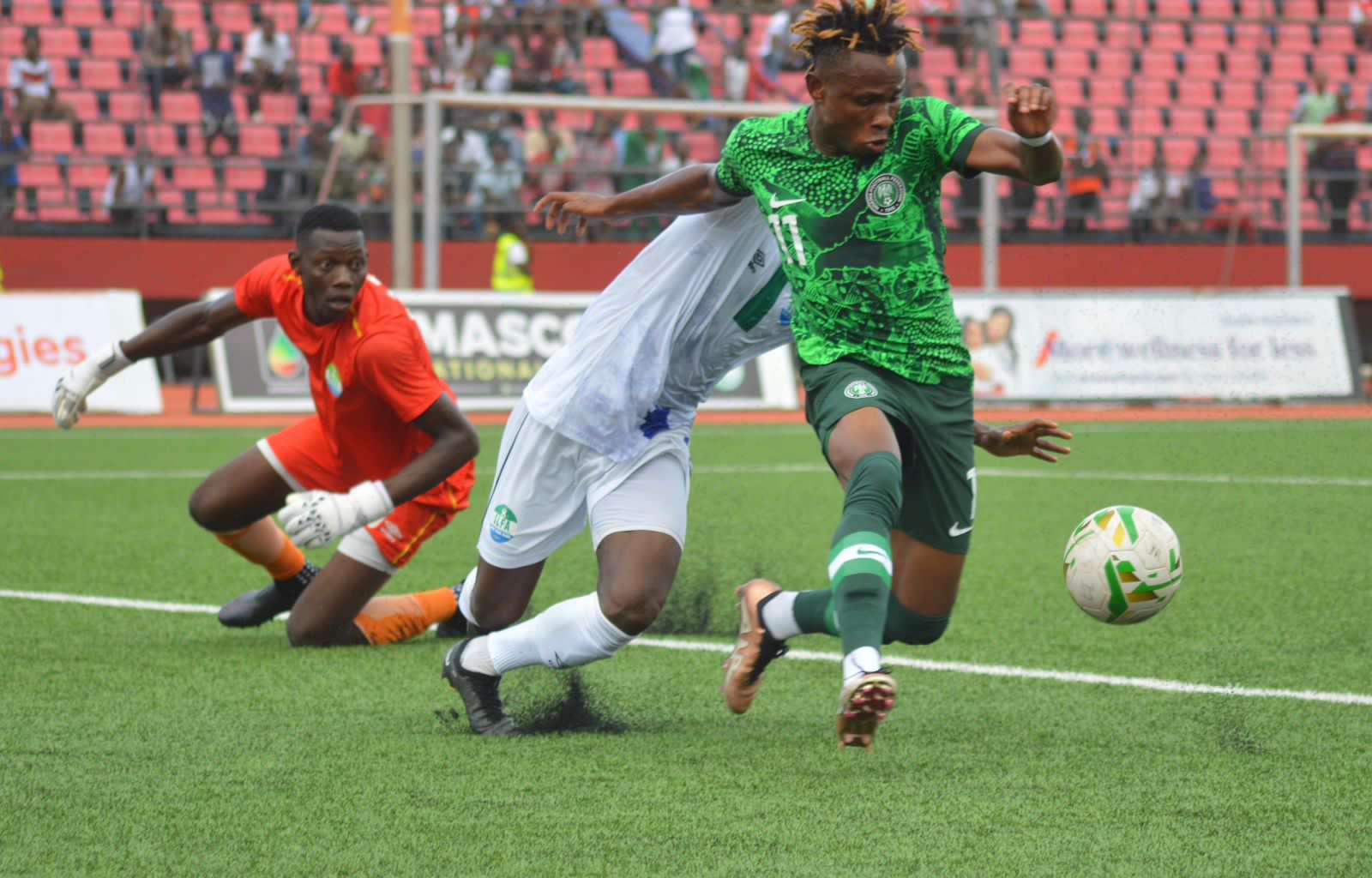 Eagles land in Abuja after clinching AFCON ticket with 3-2 win over Sierra Leone
