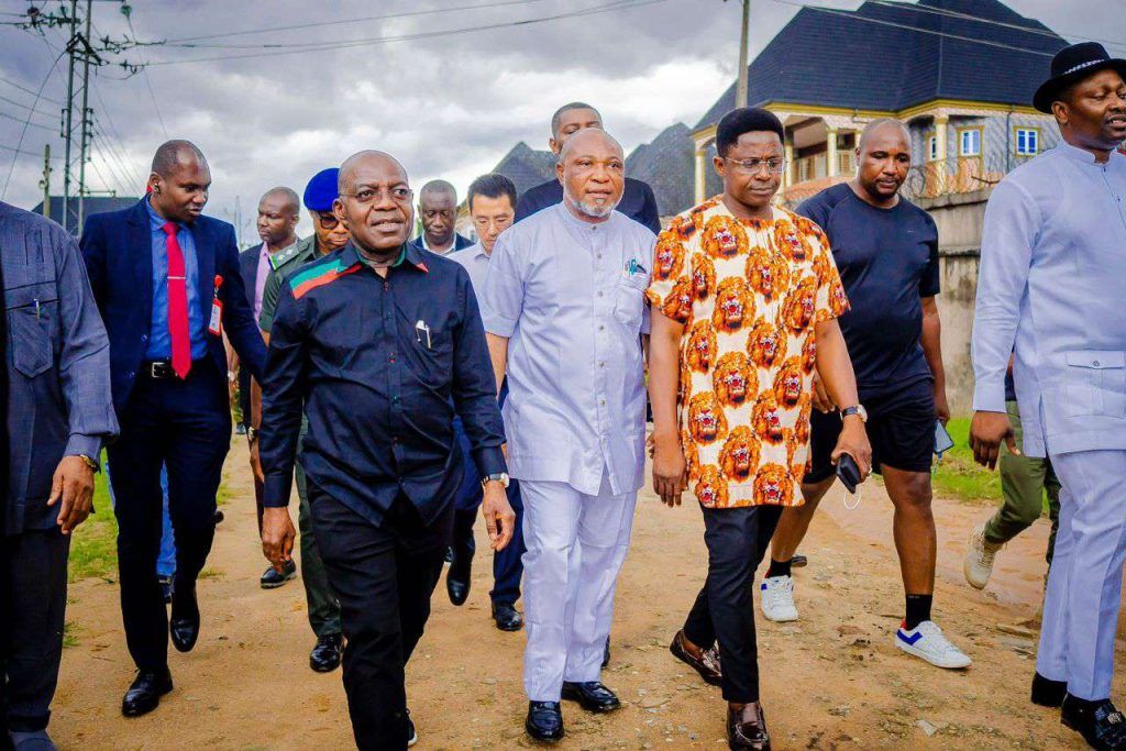 Joy in Aba as Gov Otti hands over road projects to contractors