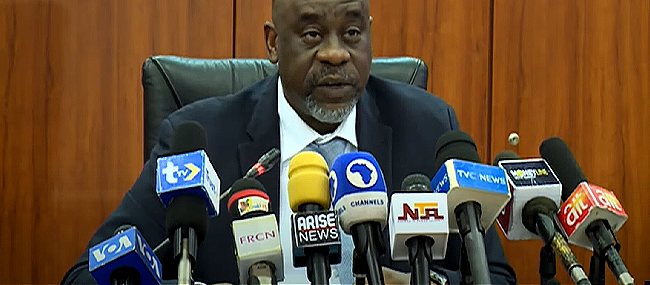 CBN to repay dollar debts to banks next week