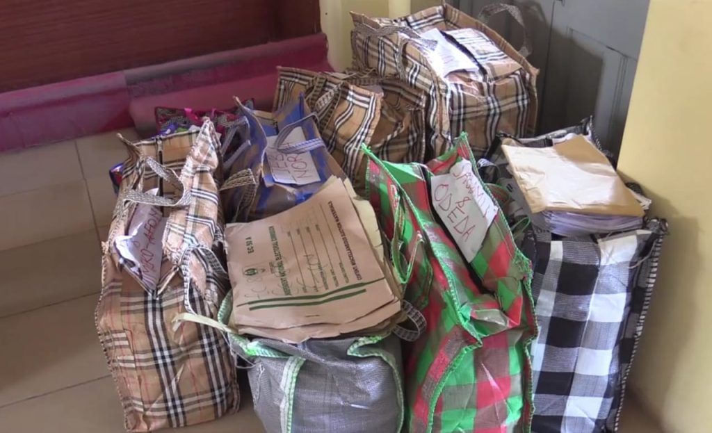 Adebutu, PDP storm Ogun Tribunal with 8,000 'exhibits' against Abiodun