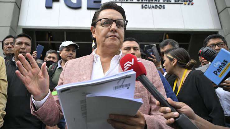 Leading Ecuadorian presidential contender Fernando Villavicencio shot dead
