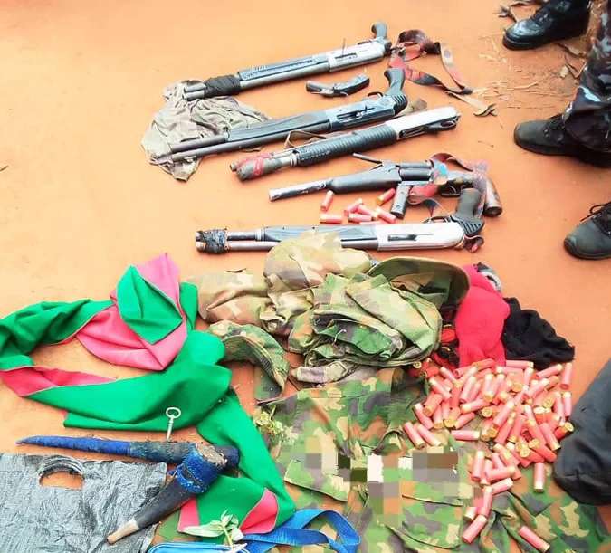 Enugu police neutralize three gunmen, recover guns, ammunition