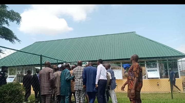 Osun NLC: Uproar as members chase caretaker chair out of meeting, demand elected executives