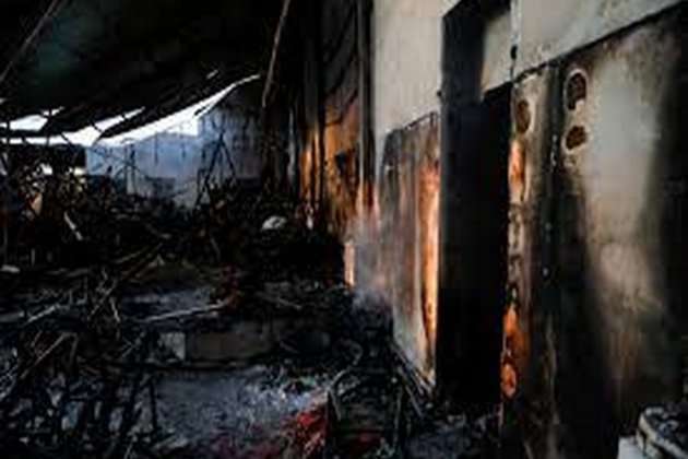 100 killed in Iraqi wedding hall fire