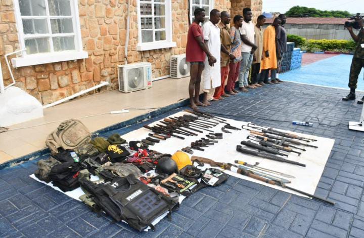 Army parades eight suspected criminals in Jos