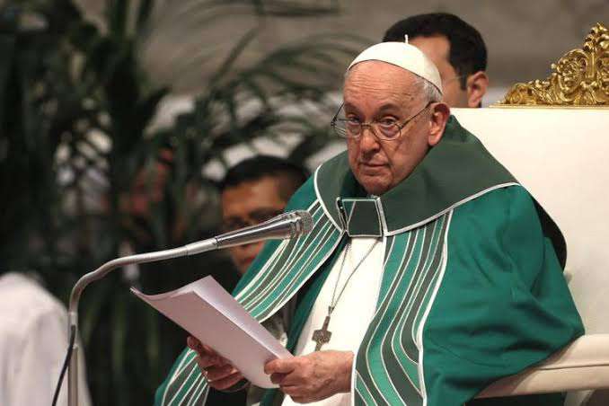 Gaza criticism: Israel accuses Pope Francis of double standards