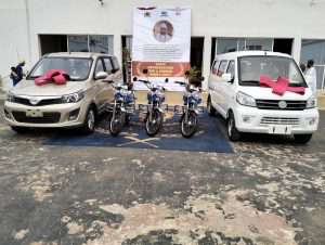 Innoson gifts Ooni of Ife cars, motorcycles as he marks eight anniversary
