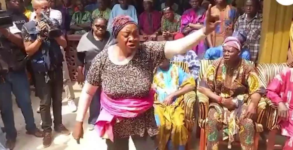 VIDEO: Ekiti woman laments, says murdered traditional ruler ordered them to vote APC