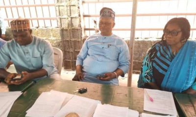 Adeleke deepens grassroot devt, presents multi-million naira cheques to community associations