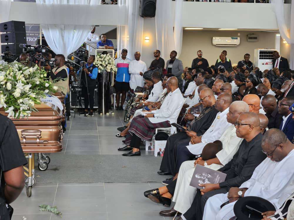 Herbert Wigwe, wife, son buried in Isiokpo 
