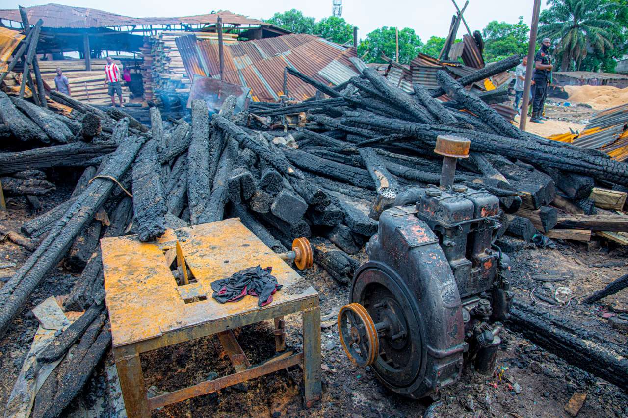 Aba market fire: Gov Otti visits scene, stresses need to factor in safety in market designs