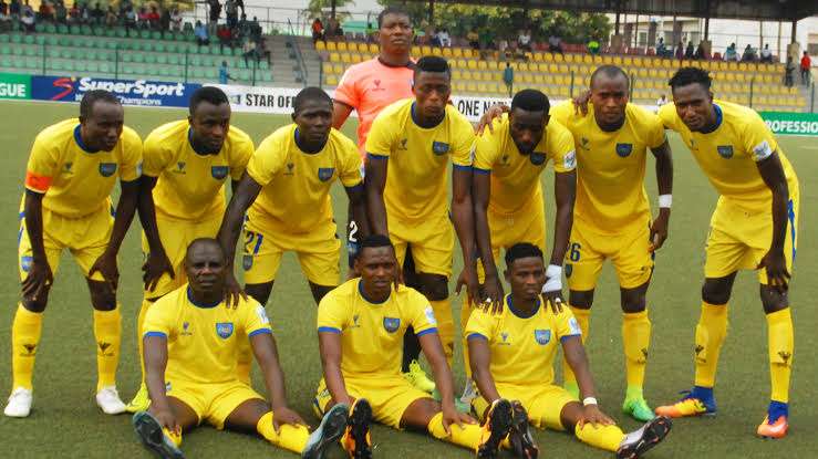 NPFL imposes fine, points deduction on Gombe United over fans’ assault on refs
