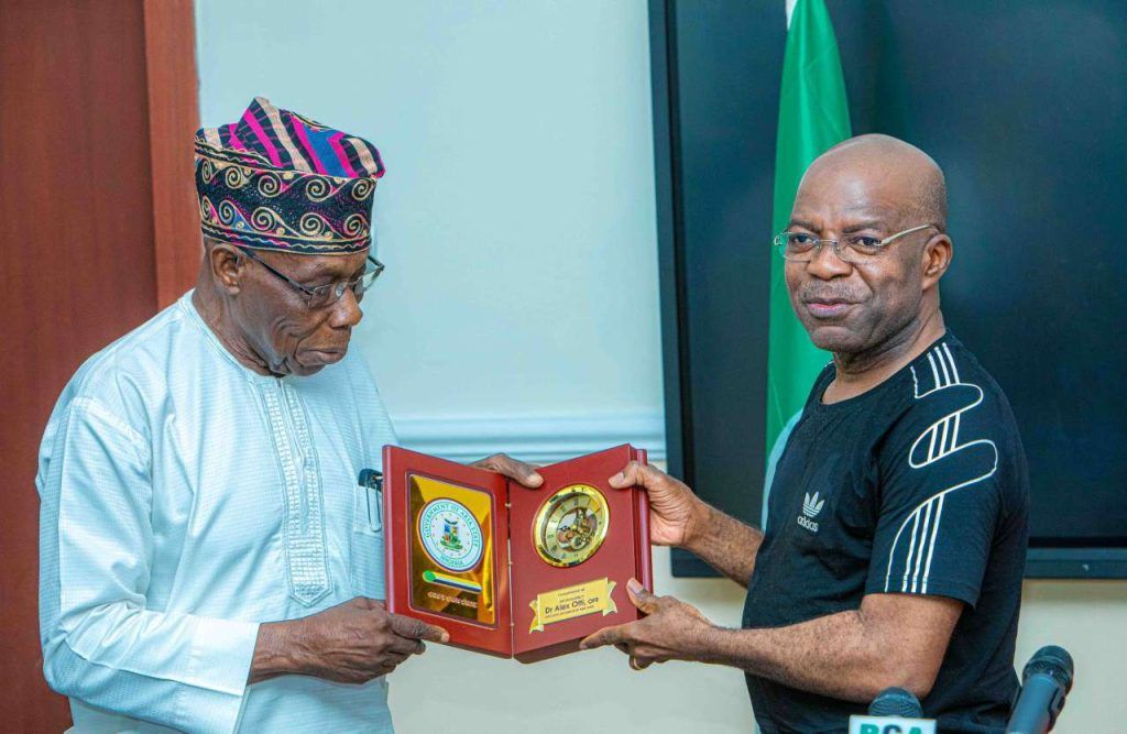 Obasanjo to commission 45km road  provided with solar lights