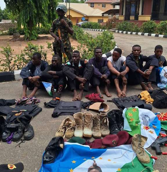 Army arrest Yoruba nation agitators who invaded Oyo govt house