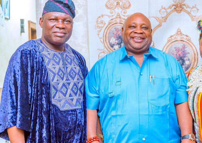 Asiwaju of Ede: Sen. Oyewumi felicitates with Gov. Adeleke