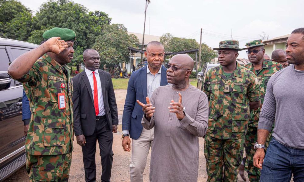 Aba killings: Gov Otti pays morale boosting visit to army, pleads for innocent suspects